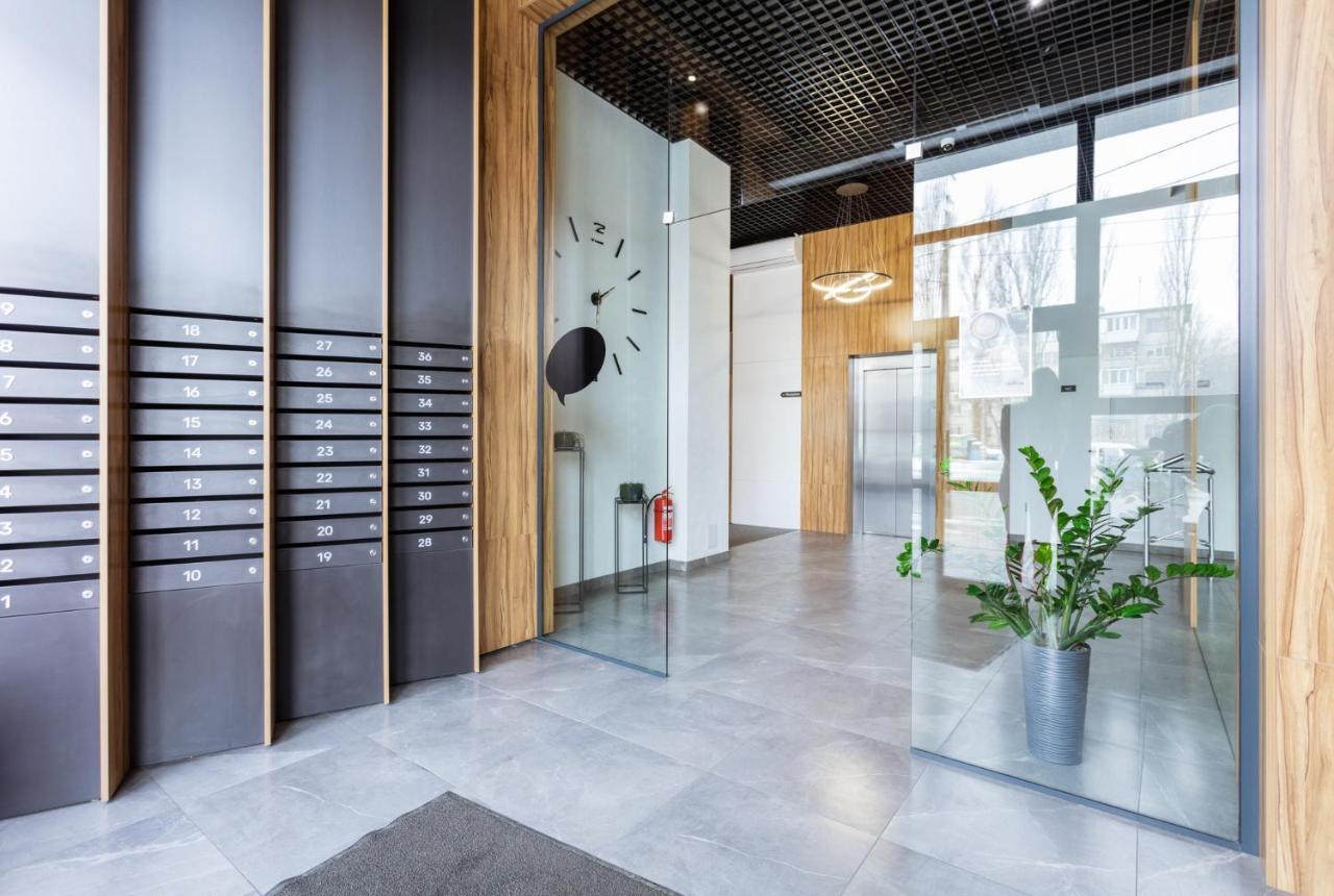 Nyvky Like Home - Studio - Apt 21 Kiew Exterior foto